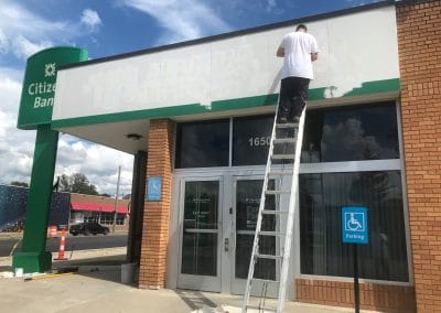 painting citizens bank exterior